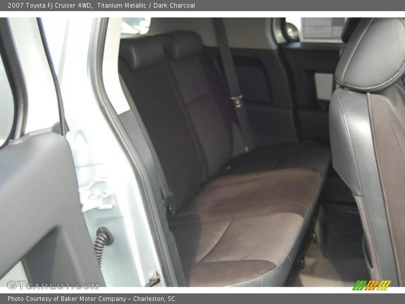 Titanium Metallic / Dark Charcoal 2007 Toyota FJ Cruiser 4WD