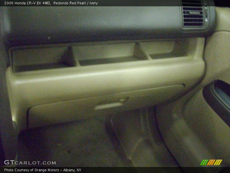 Redondo Red Pearl / Ivory 2006 Honda CR-V EX 4WD