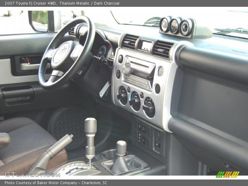 Titanium Metallic / Dark Charcoal 2007 Toyota FJ Cruiser 4WD
