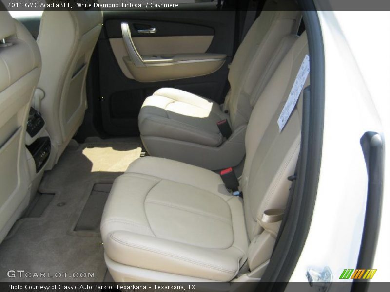White Diamond Tintcoat / Cashmere 2011 GMC Acadia SLT