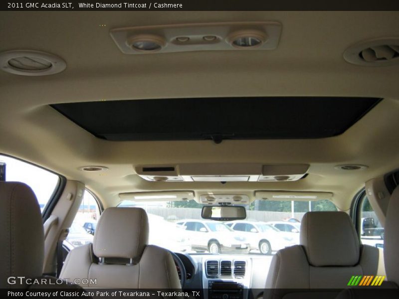 White Diamond Tintcoat / Cashmere 2011 GMC Acadia SLT