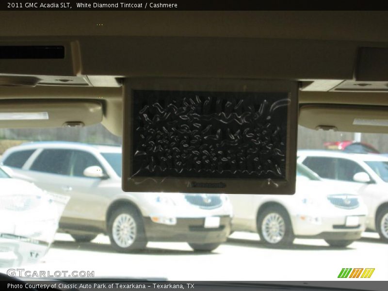 White Diamond Tintcoat / Cashmere 2011 GMC Acadia SLT