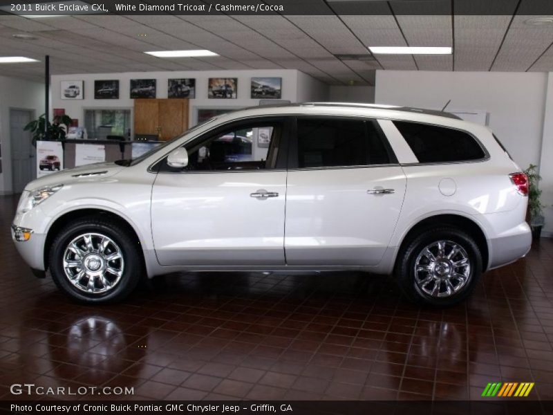 White Diamond Tricoat / Cashmere/Cocoa 2011 Buick Enclave CXL