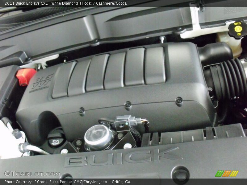 White Diamond Tricoat / Cashmere/Cocoa 2011 Buick Enclave CXL