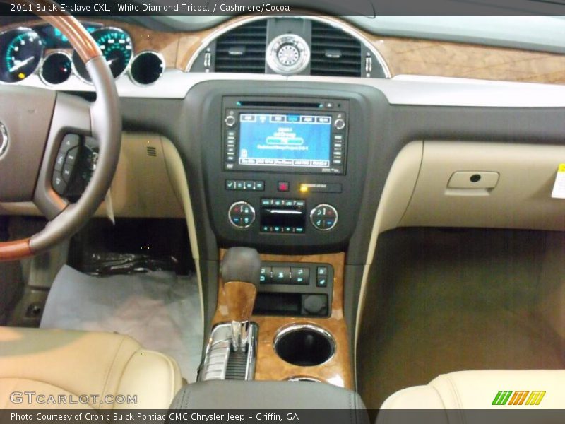 White Diamond Tricoat / Cashmere/Cocoa 2011 Buick Enclave CXL