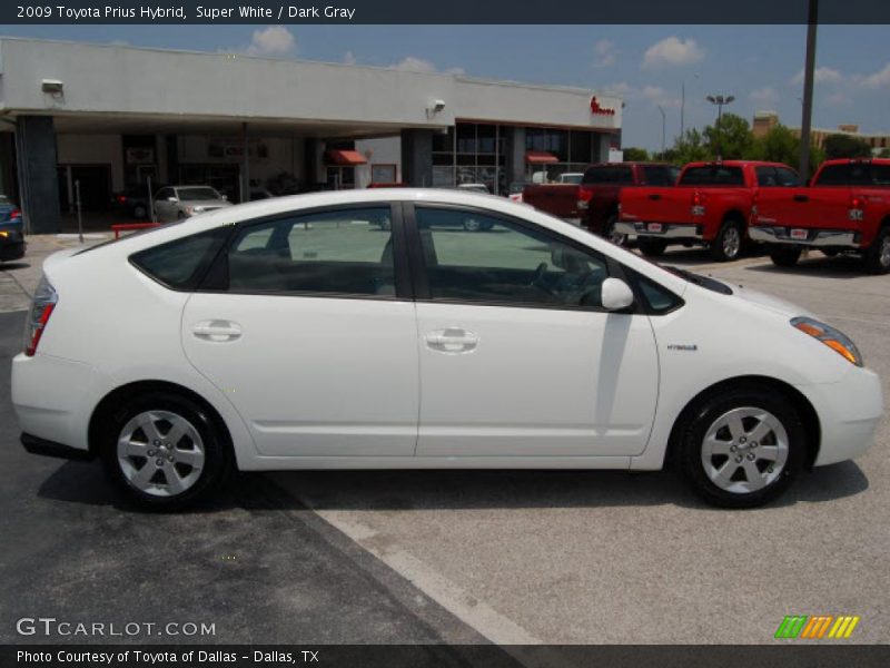 Super White / Dark Gray 2009 Toyota Prius Hybrid