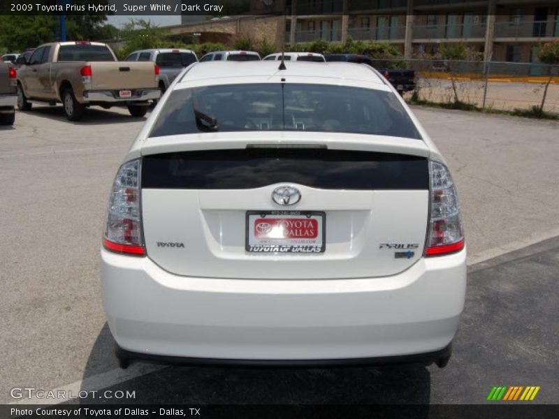 Super White / Dark Gray 2009 Toyota Prius Hybrid