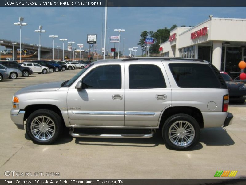 Silver Birch Metallic / Neutral/Shale 2004 GMC Yukon