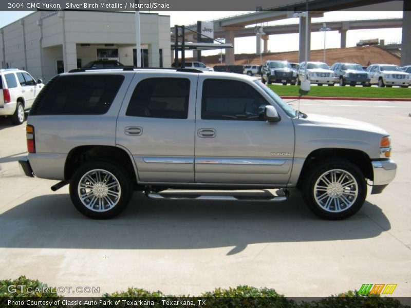 Silver Birch Metallic / Neutral/Shale 2004 GMC Yukon