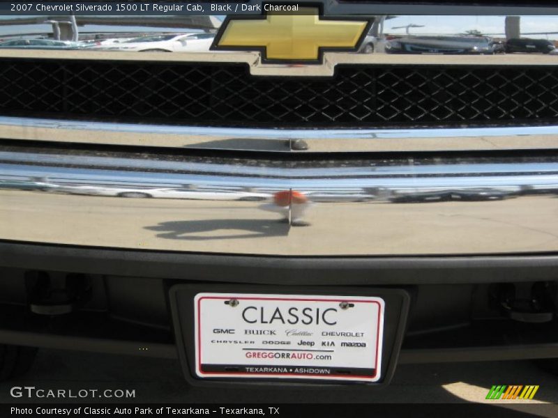 Black / Dark Charcoal 2007 Chevrolet Silverado 1500 LT Regular Cab