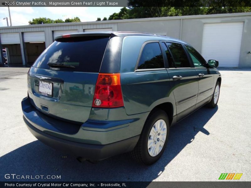 Magnesium Green Pearl / Light Taupe 2006 Chrysler Pacifica