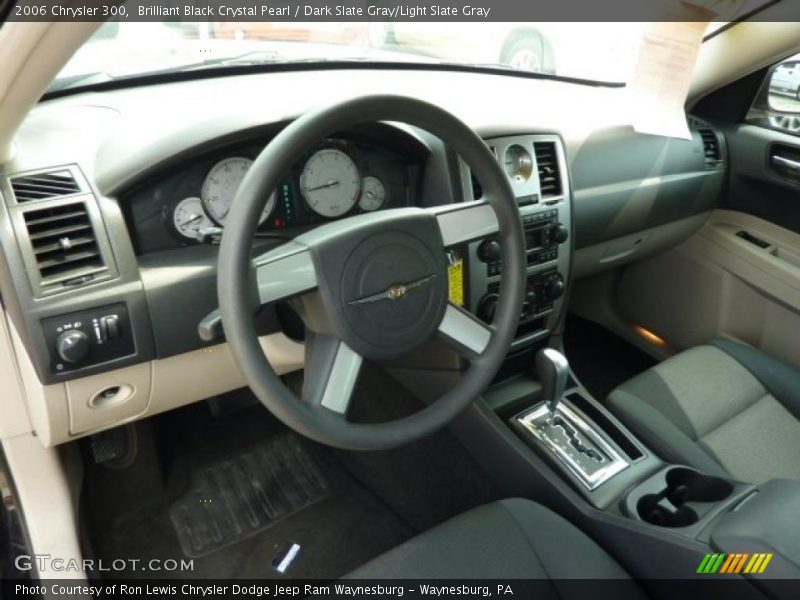 Brilliant Black Crystal Pearl / Dark Slate Gray/Light Slate Gray 2006 Chrysler 300