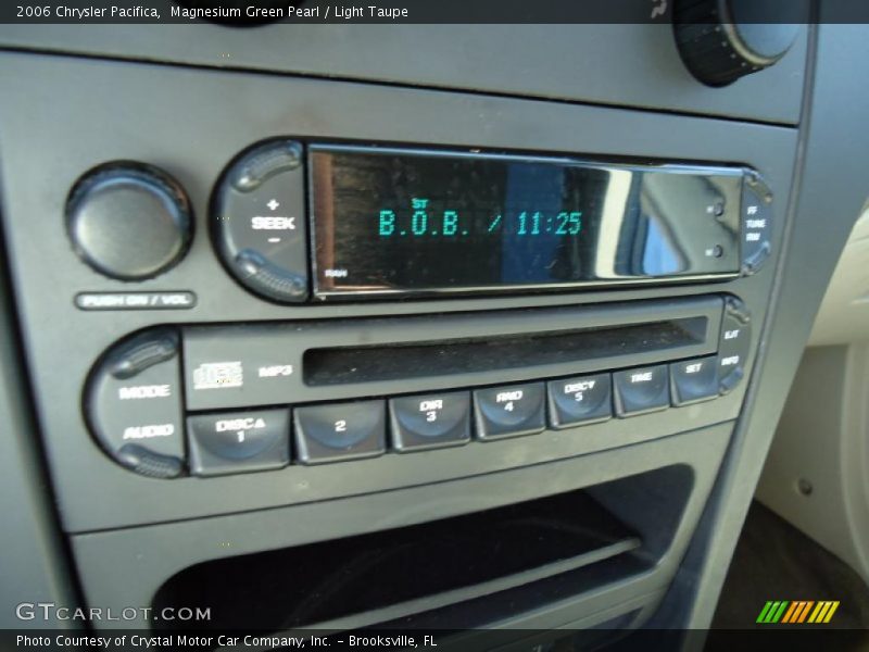 Magnesium Green Pearl / Light Taupe 2006 Chrysler Pacifica