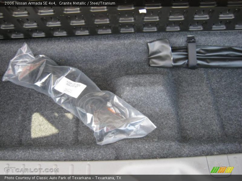 Granite Metallic / Steel/Titanium 2006 Nissan Armada SE 4x4