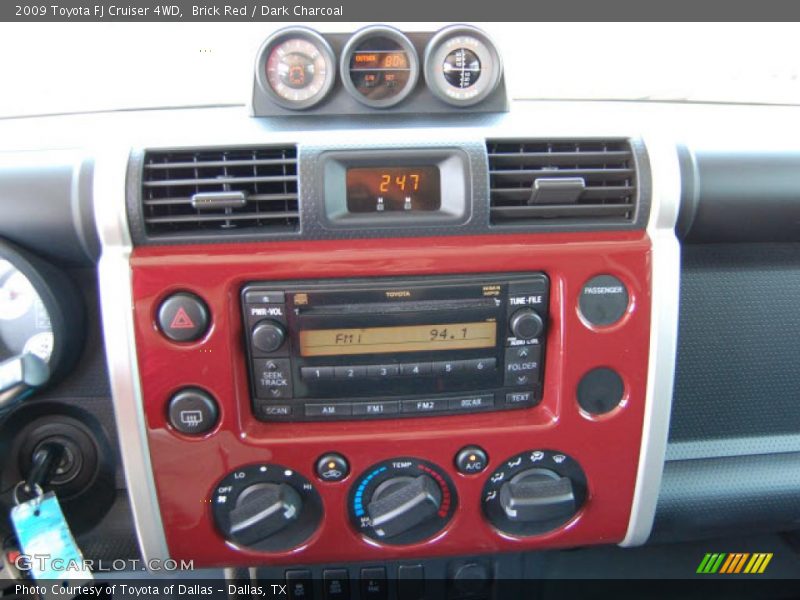Brick Red / Dark Charcoal 2009 Toyota FJ Cruiser 4WD