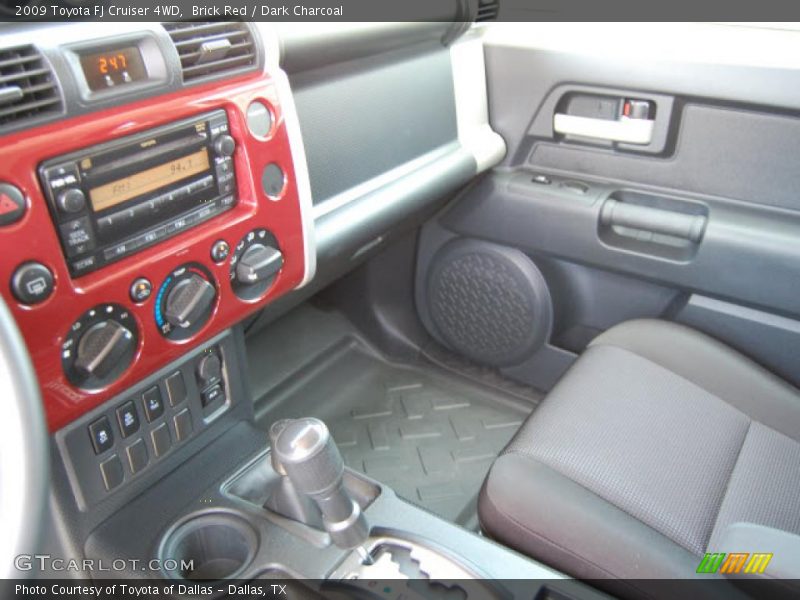 Brick Red / Dark Charcoal 2009 Toyota FJ Cruiser 4WD
