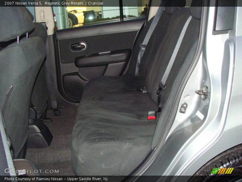 Magnetic Grey Metallic / Charcoal 2007 Nissan Versa S