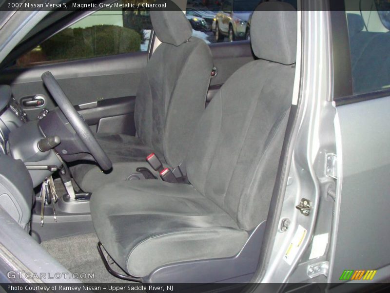Magnetic Grey Metallic / Charcoal 2007 Nissan Versa S