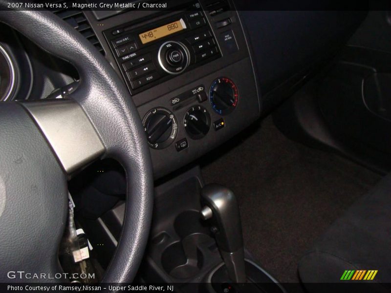 Magnetic Grey Metallic / Charcoal 2007 Nissan Versa S