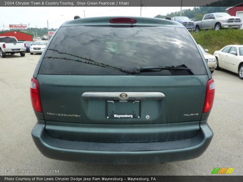 Onyx Green Pearlcoat / Khaki 2004 Chrysler Town & Country Touring