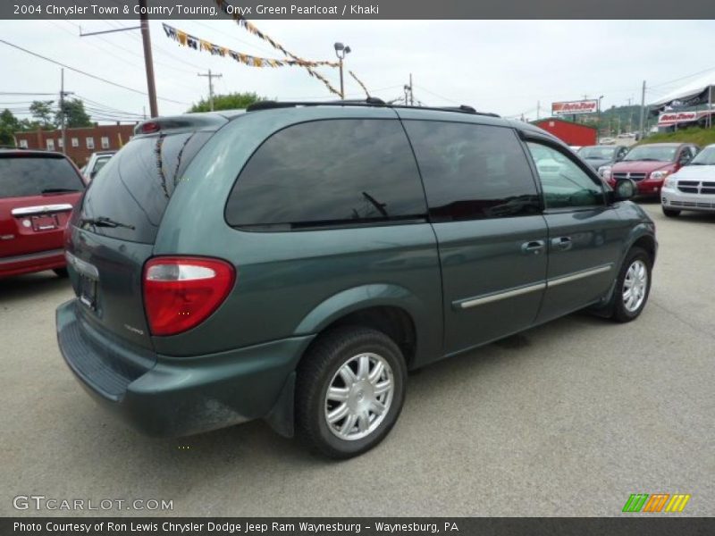 Onyx Green Pearlcoat / Khaki 2004 Chrysler Town & Country Touring