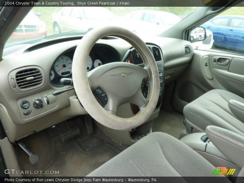 Onyx Green Pearlcoat / Khaki 2004 Chrysler Town & Country Touring