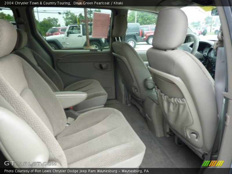 Onyx Green Pearlcoat / Khaki 2004 Chrysler Town & Country Touring