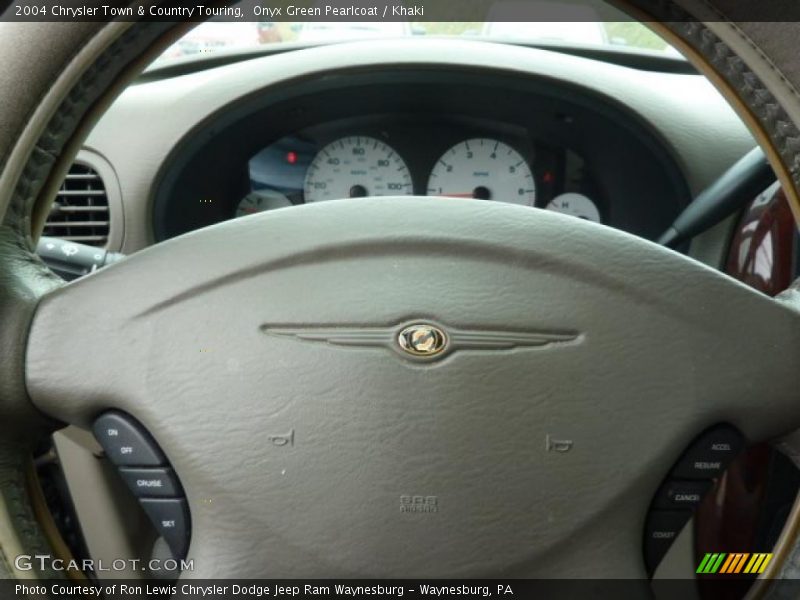 Onyx Green Pearlcoat / Khaki 2004 Chrysler Town & Country Touring