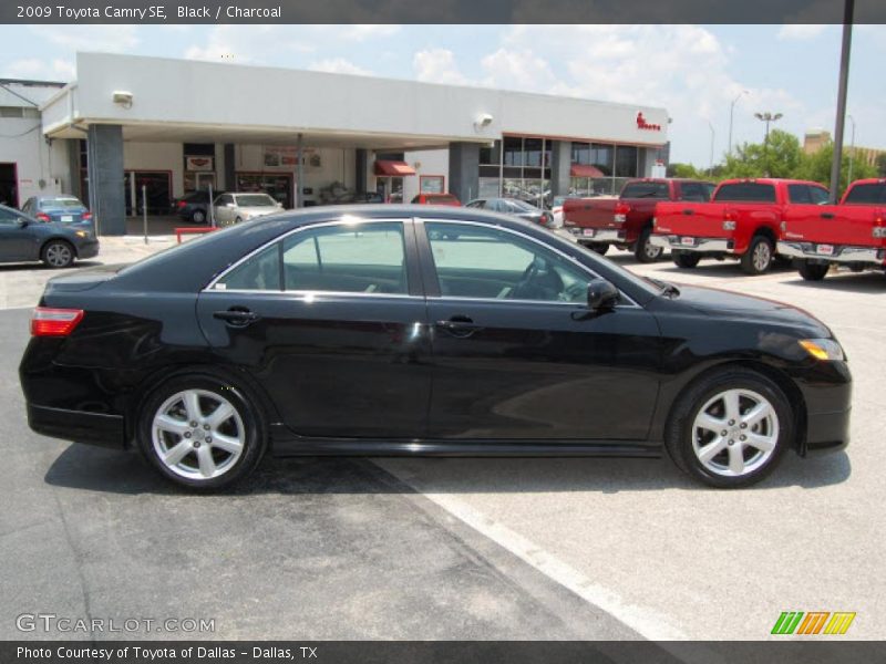 Black / Charcoal 2009 Toyota Camry SE