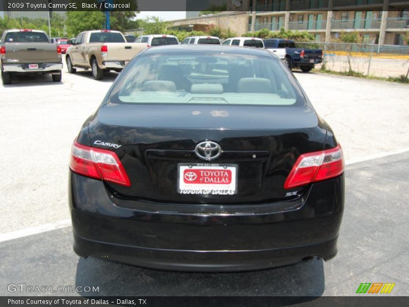 Black / Charcoal 2009 Toyota Camry SE