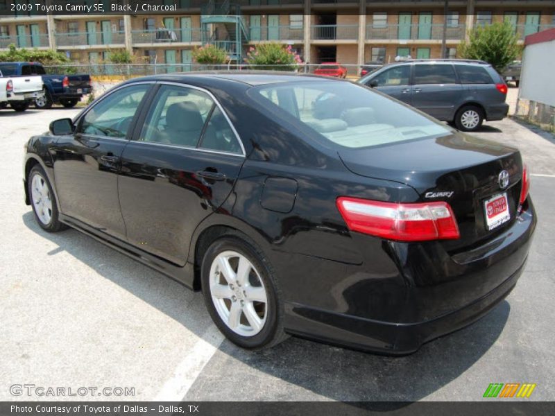 Black / Charcoal 2009 Toyota Camry SE