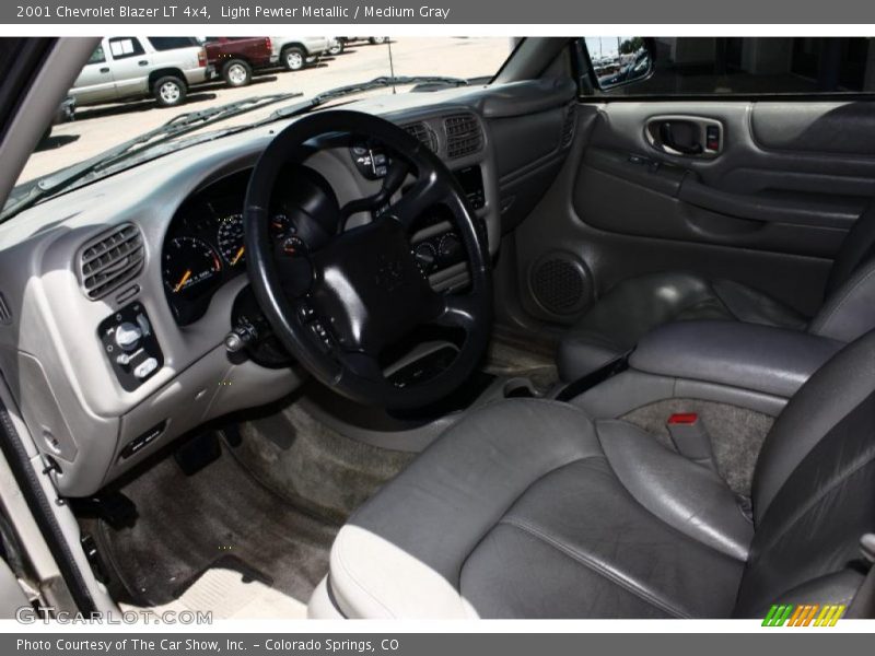 Light Pewter Metallic / Medium Gray 2001 Chevrolet Blazer LT 4x4