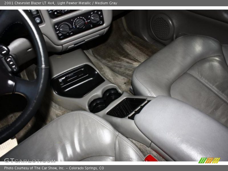 Light Pewter Metallic / Medium Gray 2001 Chevrolet Blazer LT 4x4