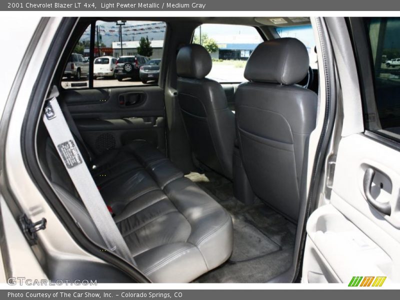 Light Pewter Metallic / Medium Gray 2001 Chevrolet Blazer LT 4x4
