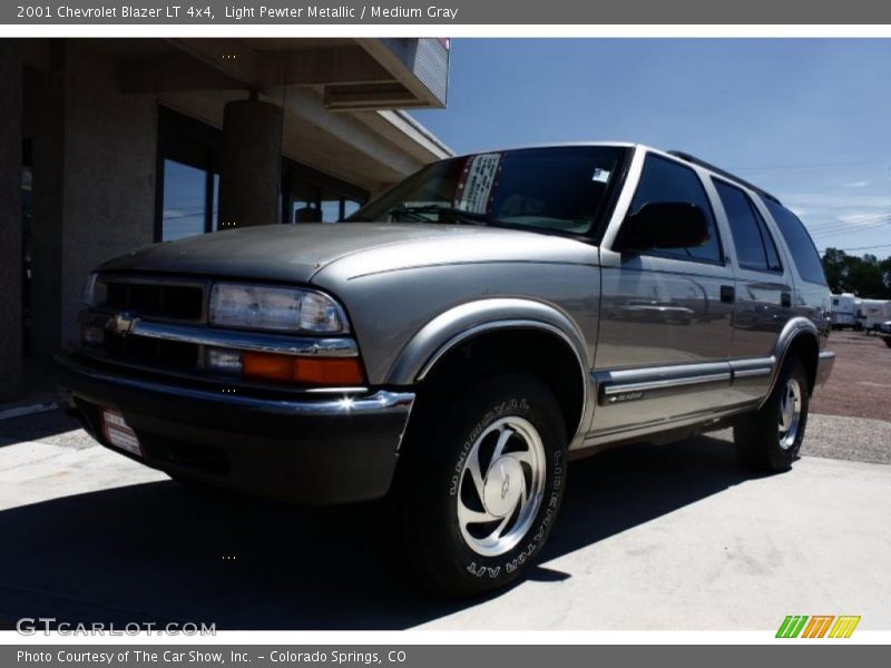 Light Pewter Metallic / Medium Gray 2001 Chevrolet Blazer LT 4x4