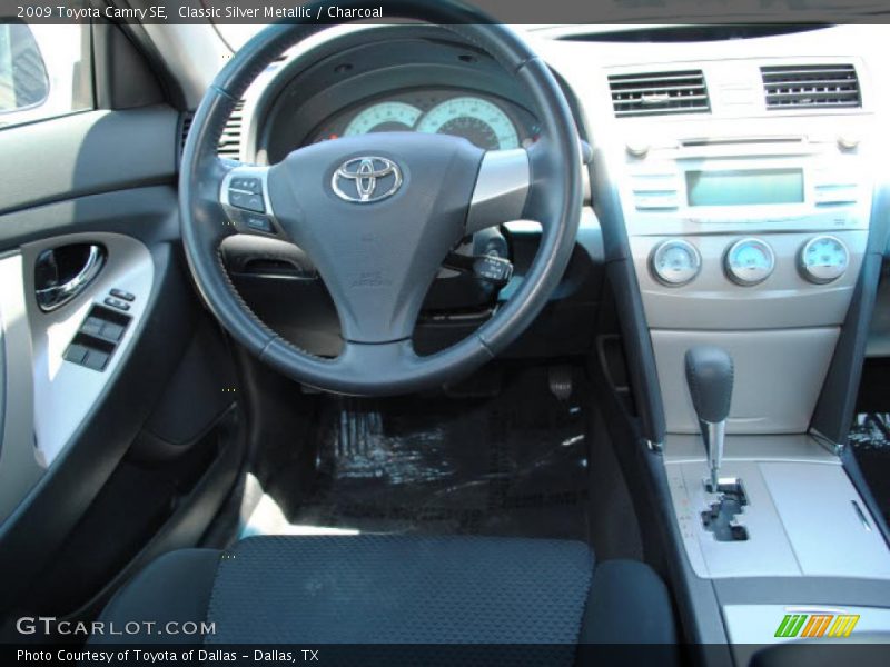 Classic Silver Metallic / Charcoal 2009 Toyota Camry SE