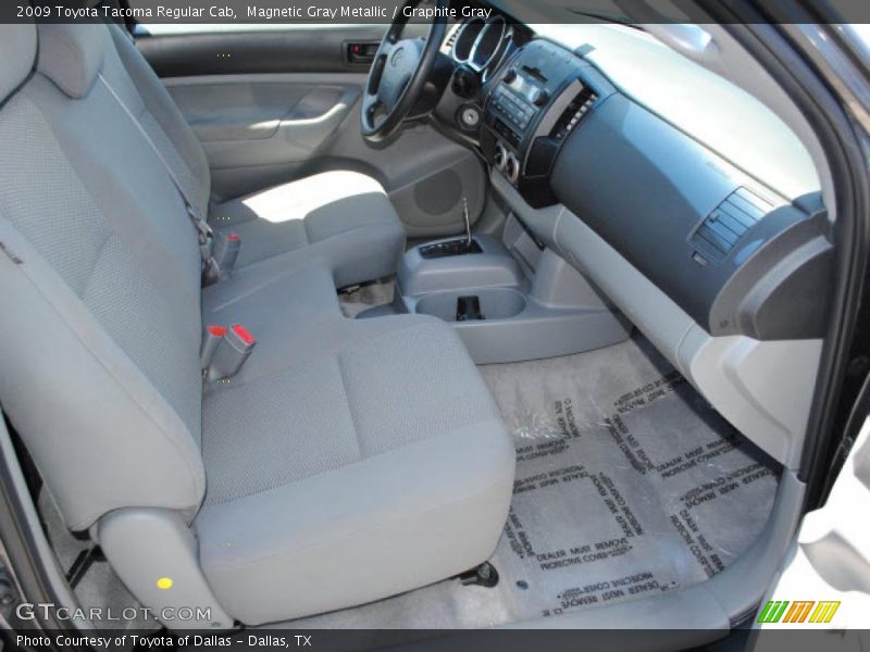 Magnetic Gray Metallic / Graphite Gray 2009 Toyota Tacoma Regular Cab