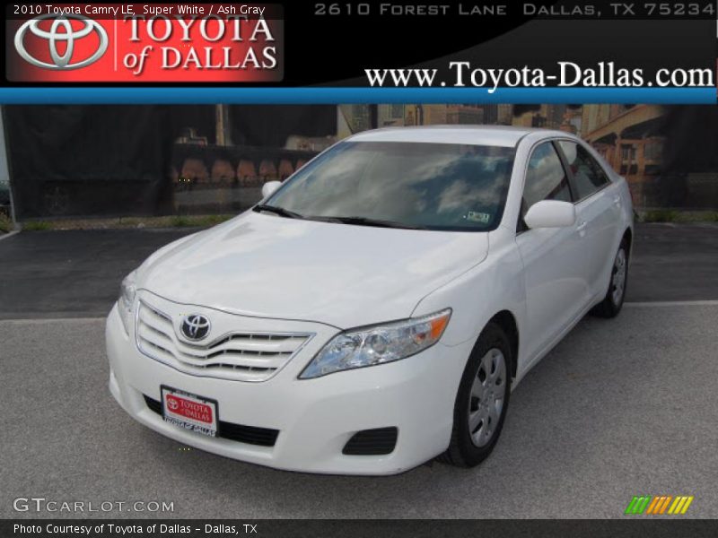 Super White / Ash Gray 2010 Toyota Camry LE