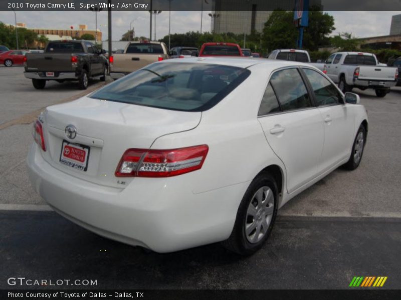 Super White / Ash Gray 2010 Toyota Camry LE