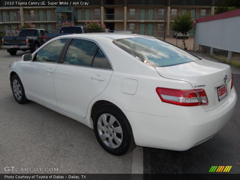 Super White / Ash Gray 2010 Toyota Camry LE