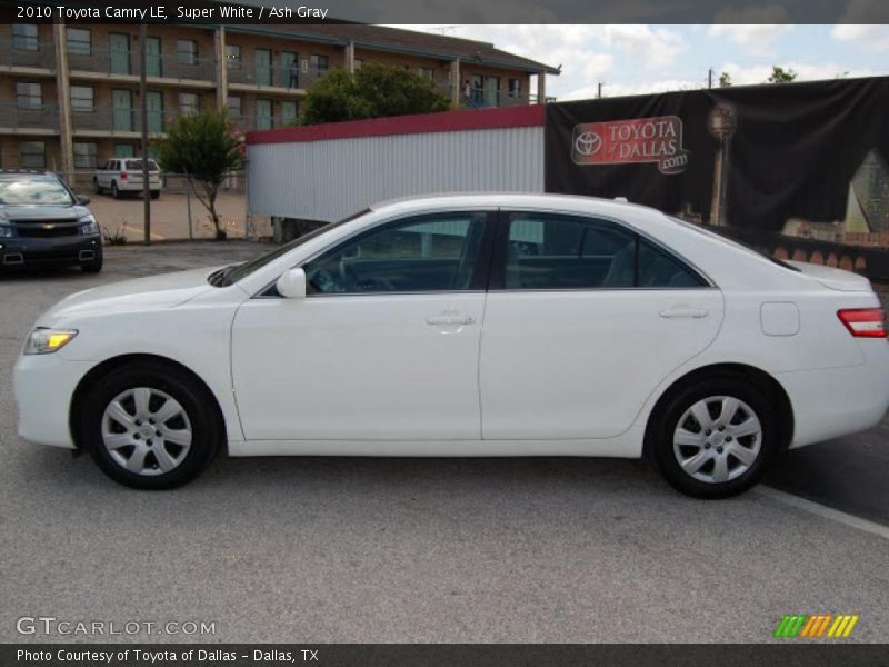 Super White / Ash Gray 2010 Toyota Camry LE