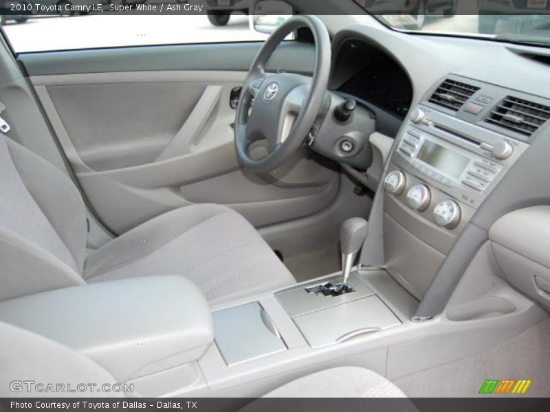Super White / Ash Gray 2010 Toyota Camry LE