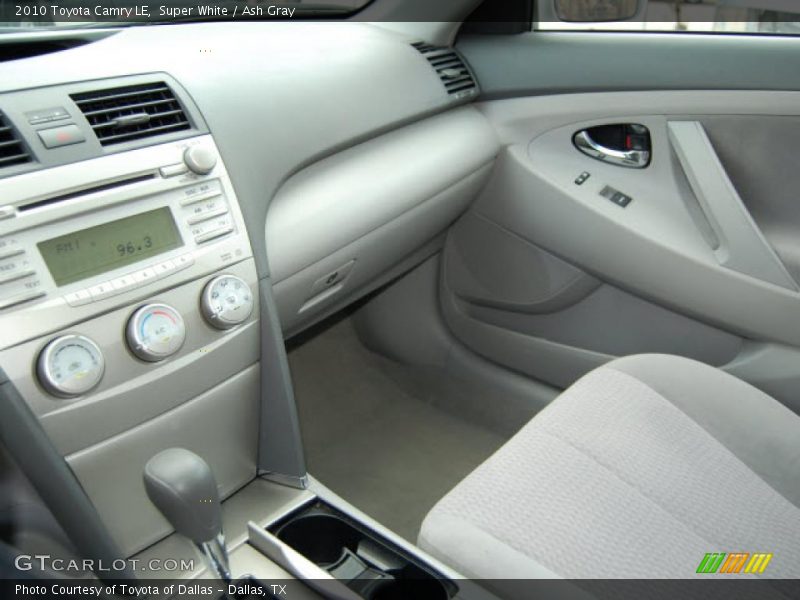 Super White / Ash Gray 2010 Toyota Camry LE