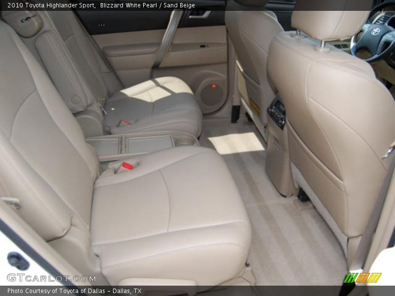 Blizzard White Pearl / Sand Beige 2010 Toyota Highlander Sport