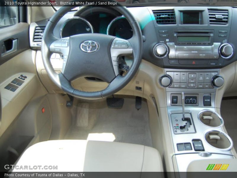 Blizzard White Pearl / Sand Beige 2010 Toyota Highlander Sport