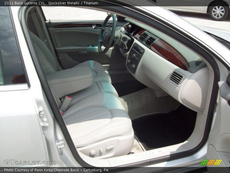 Quicksilver Metallic / Titanium 2011 Buick Lucerne CXL