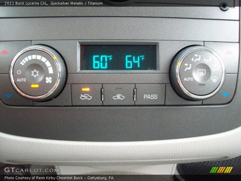 Quicksilver Metallic / Titanium 2011 Buick Lucerne CXL