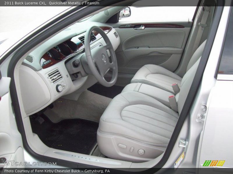 Quicksilver Metallic / Titanium 2011 Buick Lucerne CXL