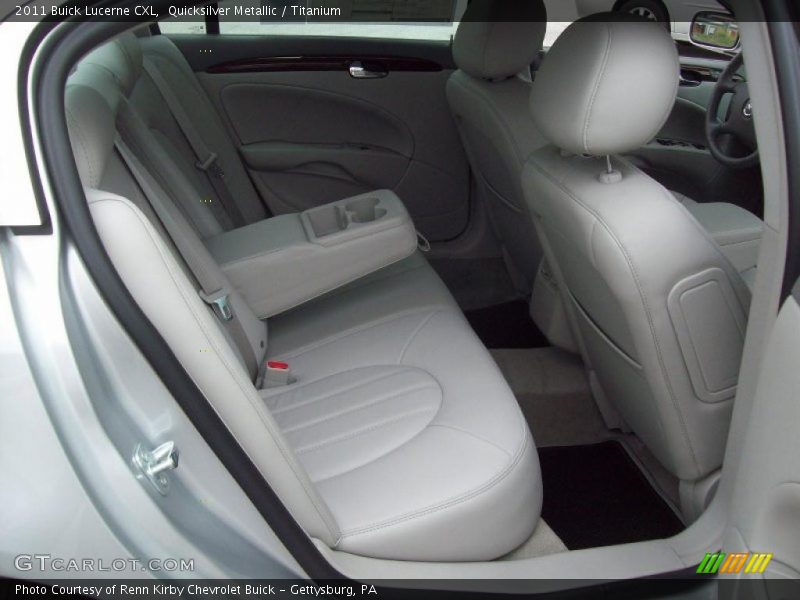 Quicksilver Metallic / Titanium 2011 Buick Lucerne CXL