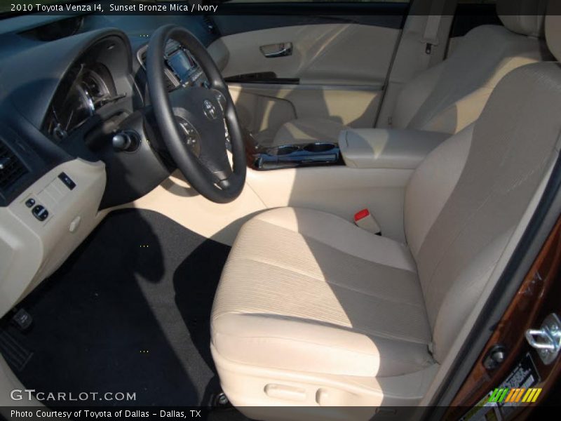 Sunset Bronze Mica / Ivory 2010 Toyota Venza I4
